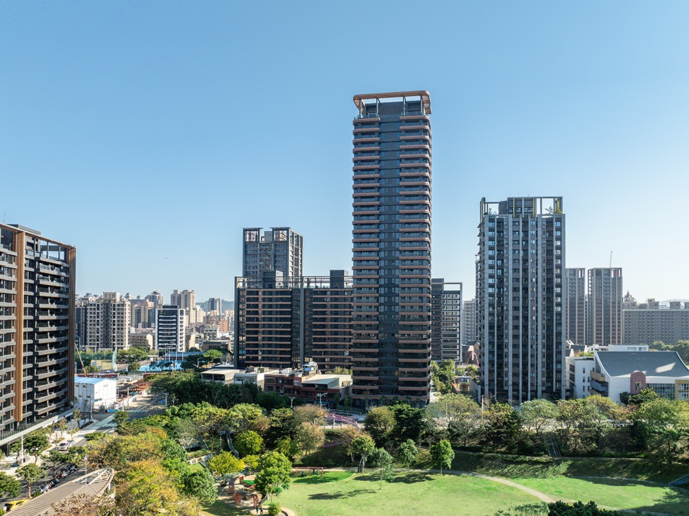 昭揚天地